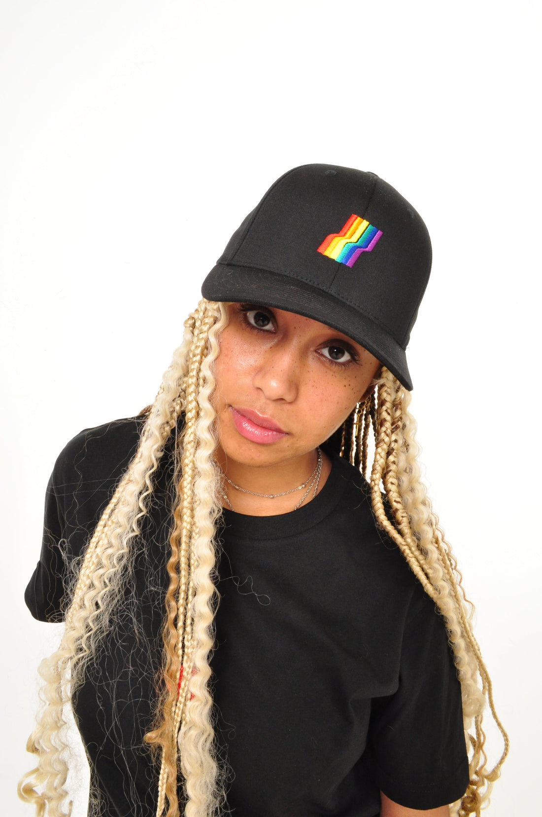 AGOGO • Casquette Fitted Rainbow