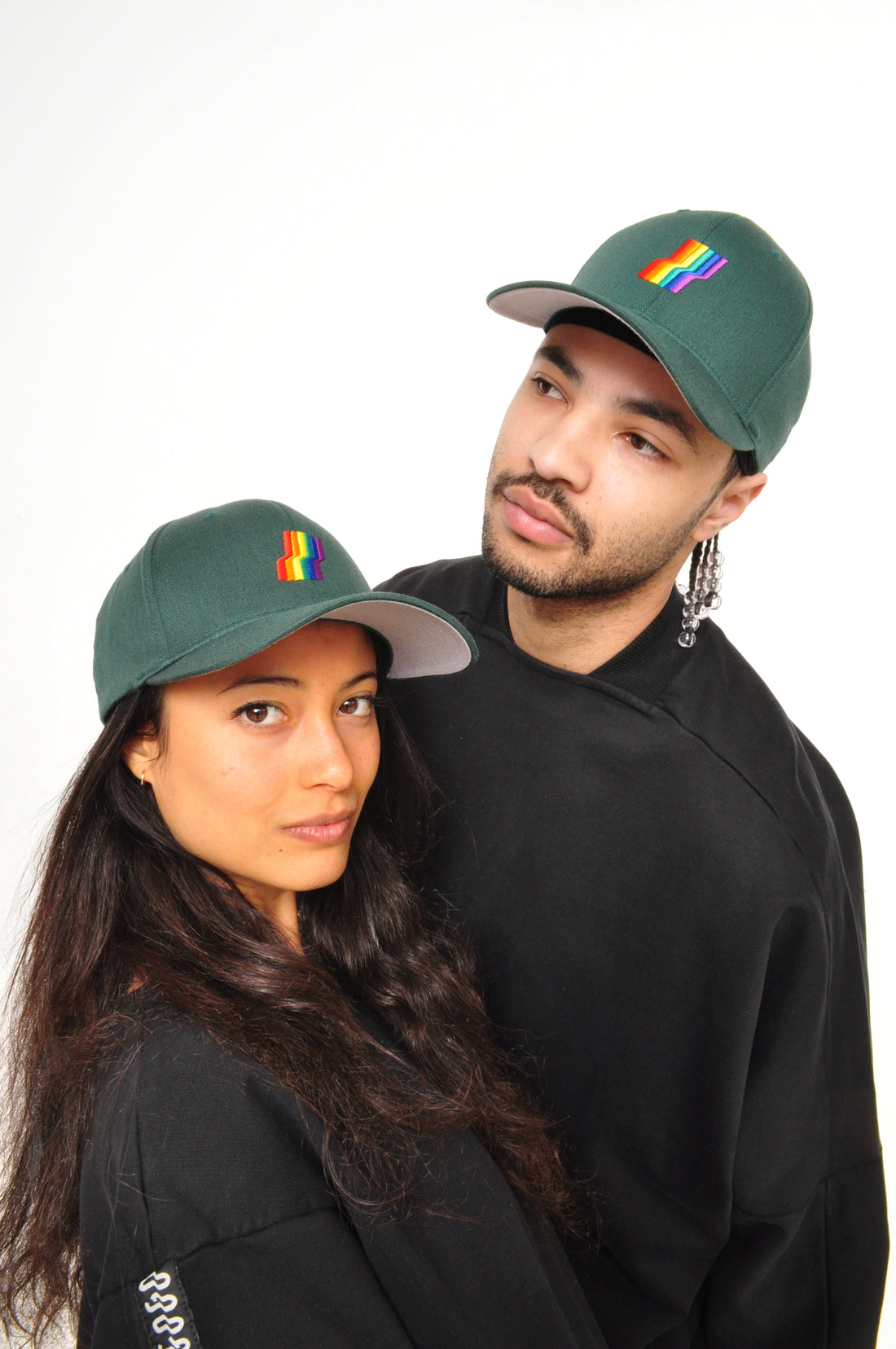 AGOGO • Casquette Fitted Rainbow