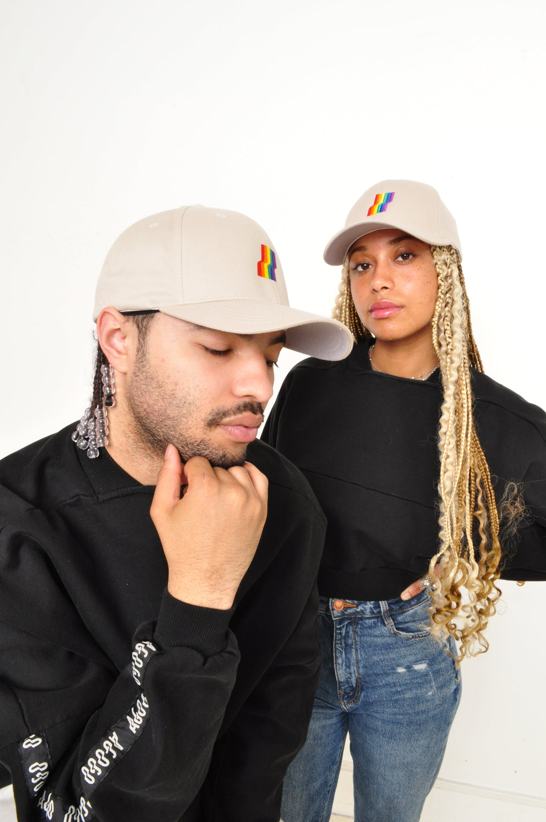 AGOGO • Casquette Fitted Rainbow
