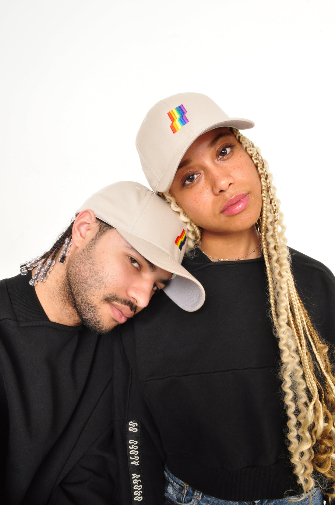 AGOGO • Casquette Fitted Rainbow Sand XS / S