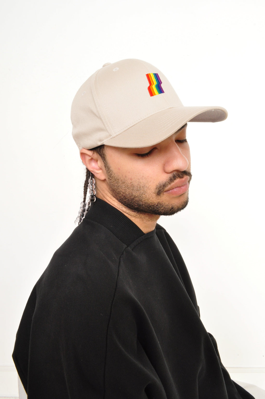 AGOGO • Casquette Fitted Rainbow