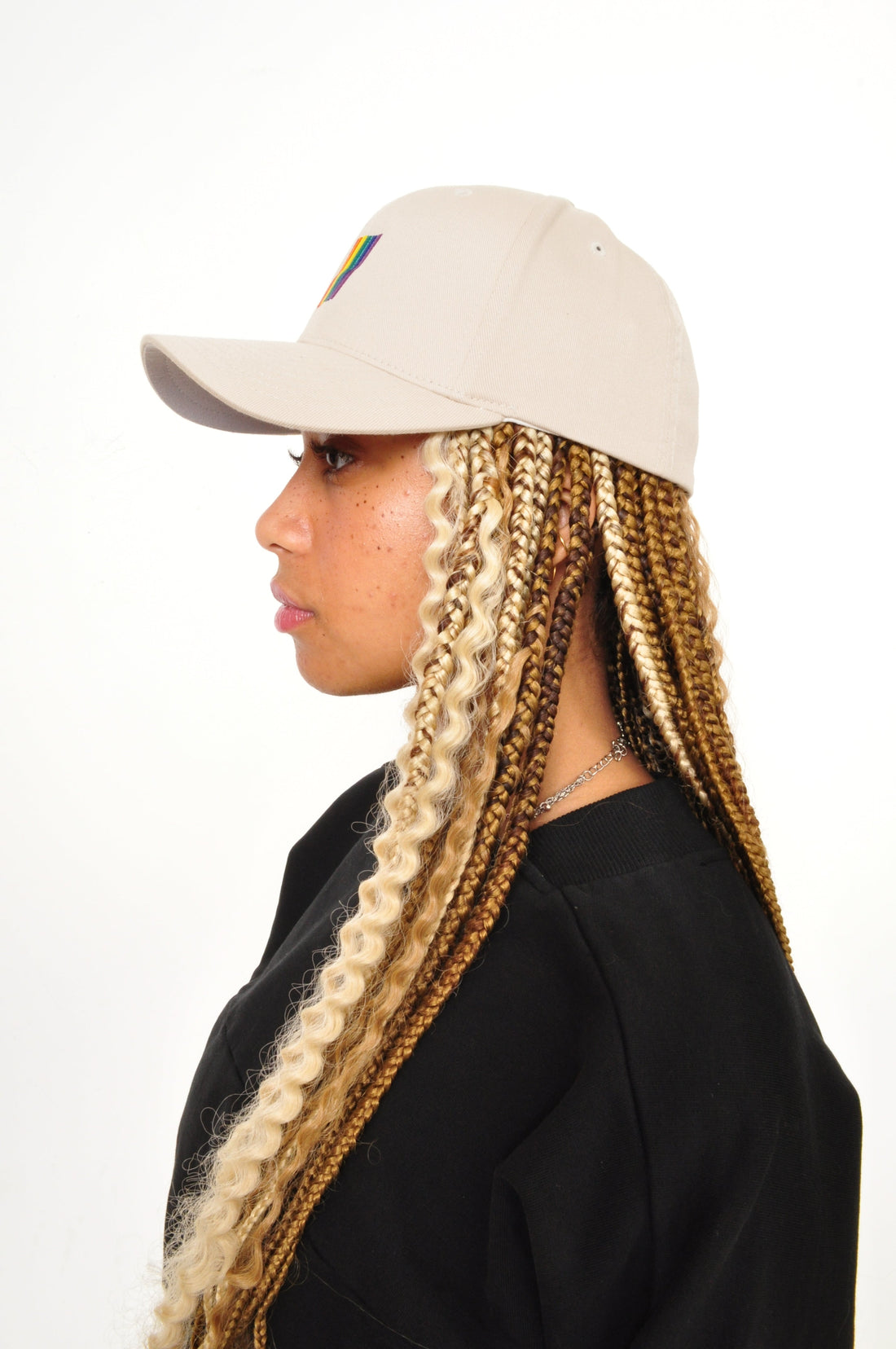 AGOGO • Casquette Fitted Rainbow