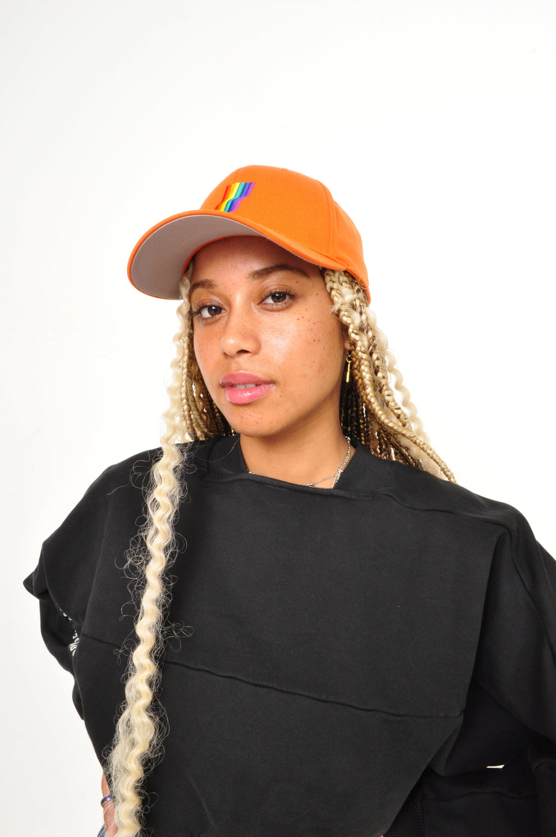 AGOGO • Casquette Fitted Rainbow