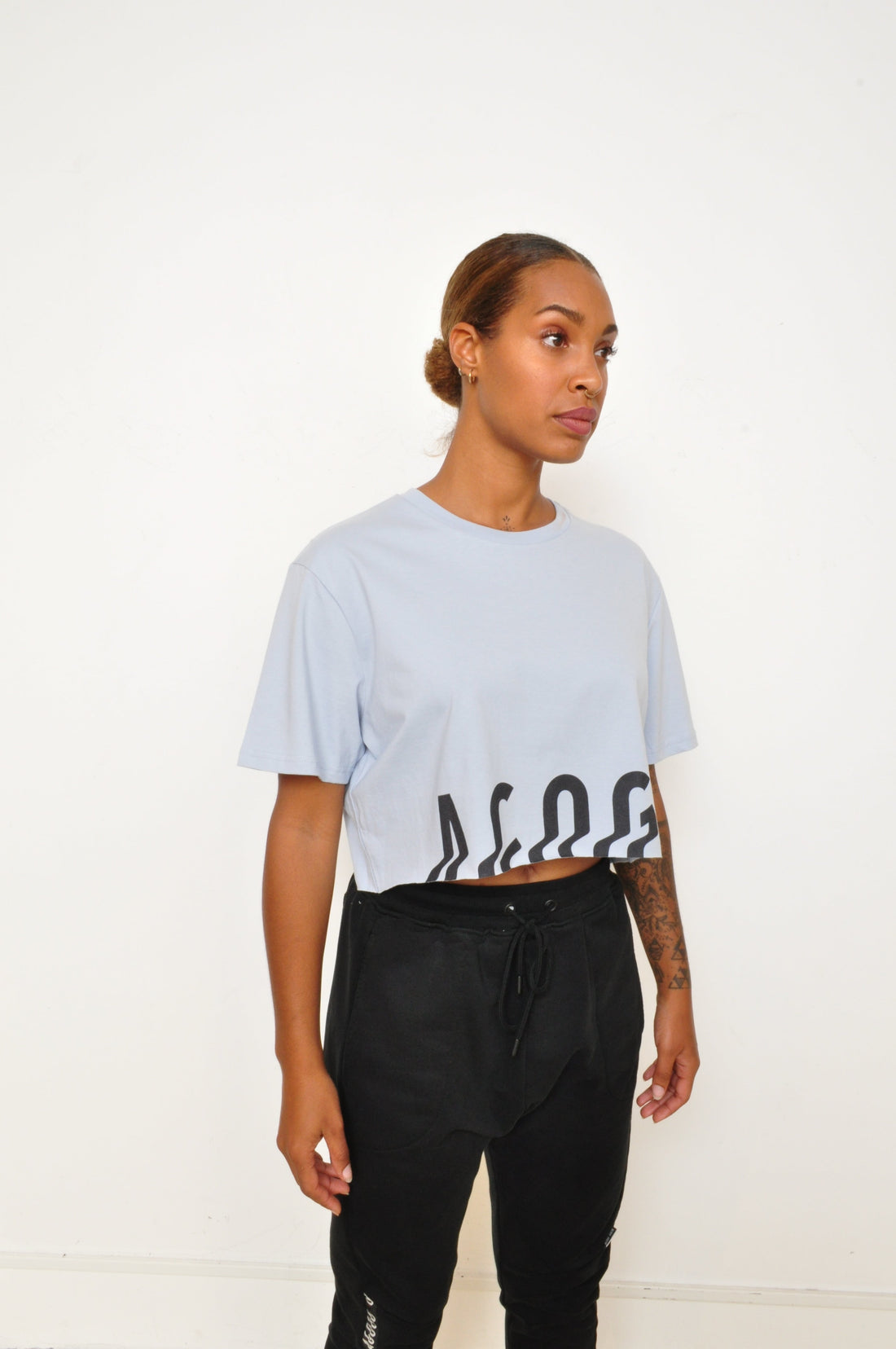 AGOGO • Crop Top Logo