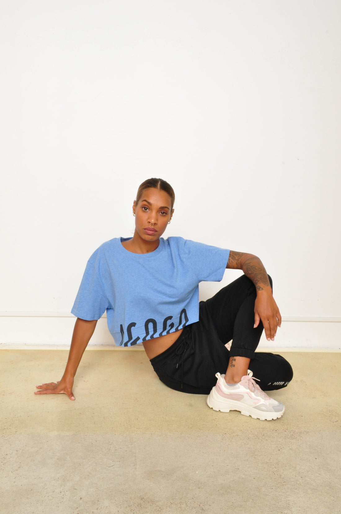 AGOGO • Crop Top Logo
