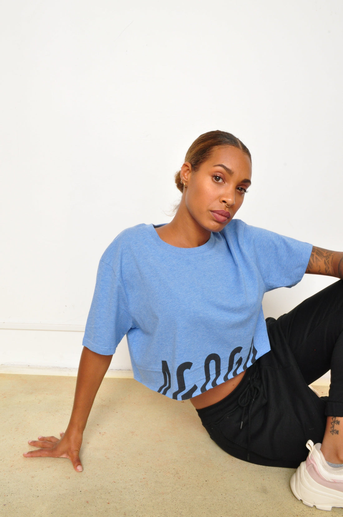AGOGO • Crop Top Logo