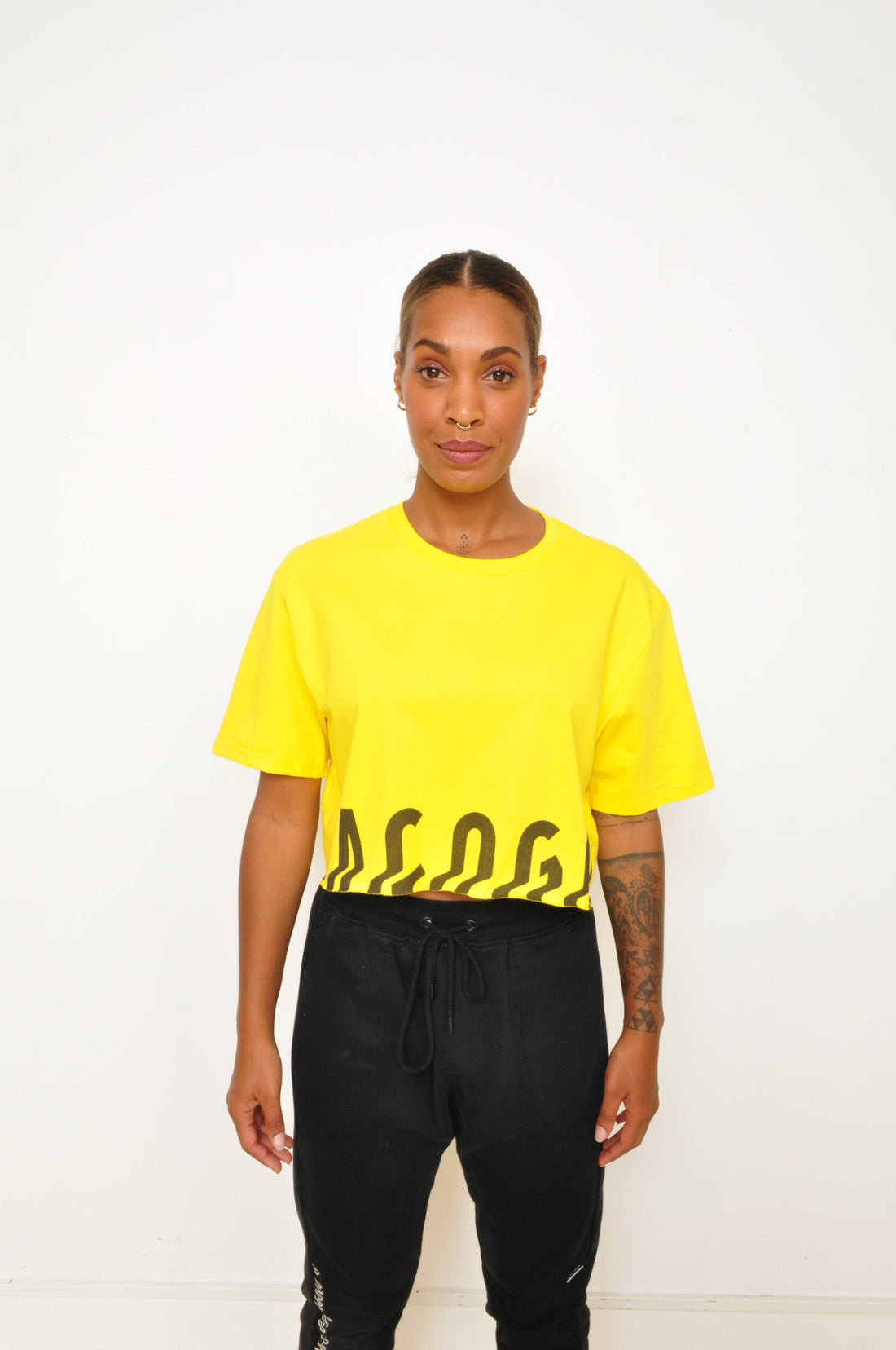 AGOGO • Crop Top Logo