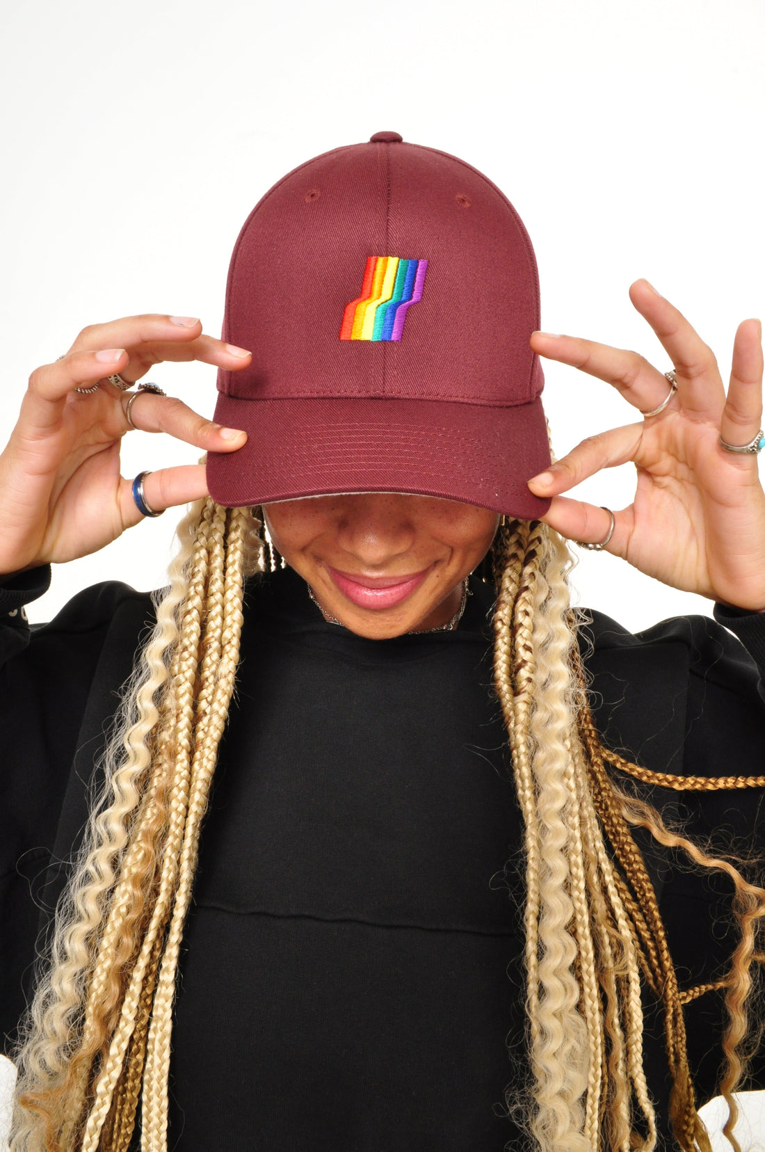 AGOGO • Casquette Fitted Rainbow Oxblood XS / S