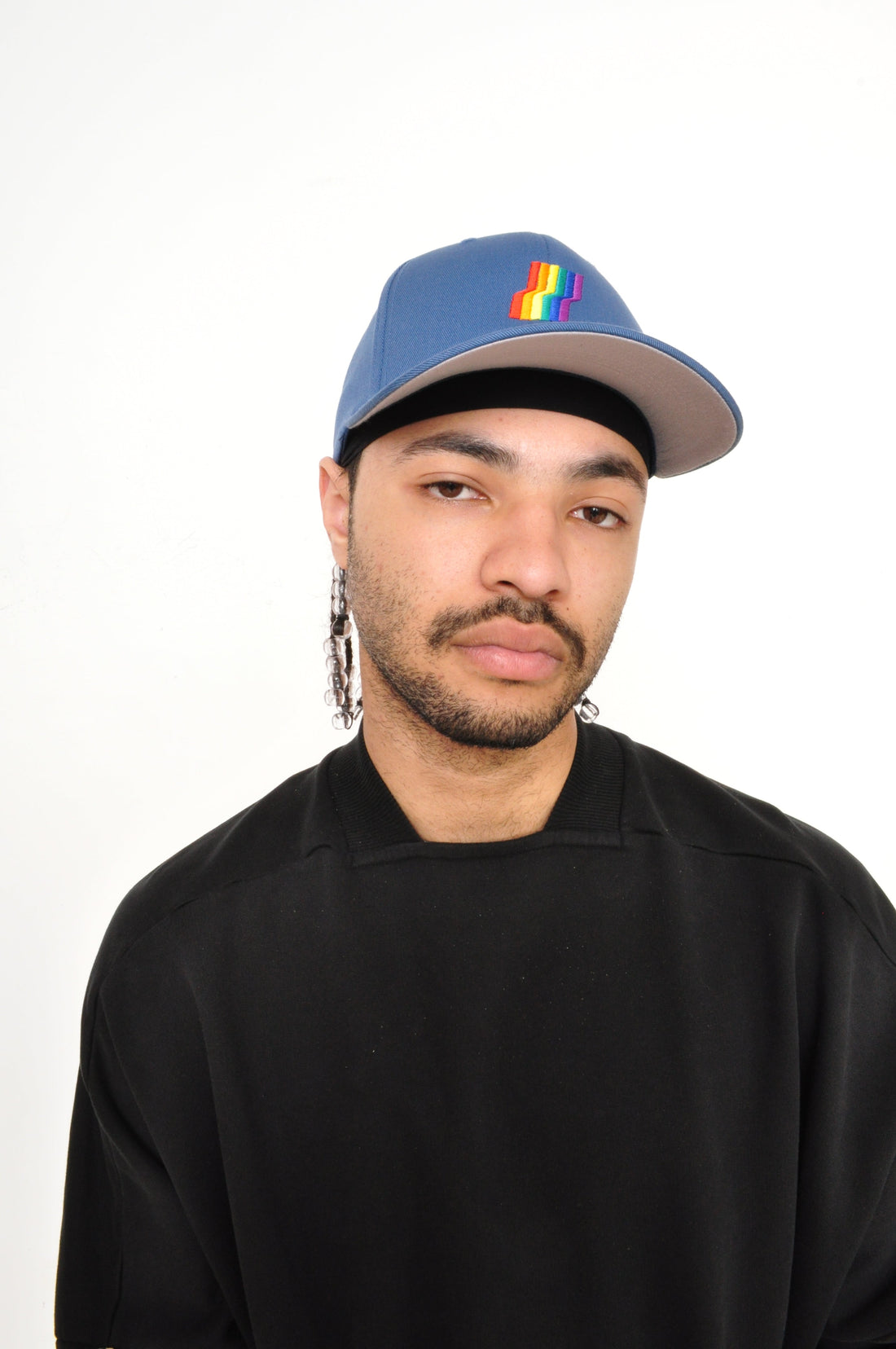 AGOGO • Casquette Fitted Rainbow