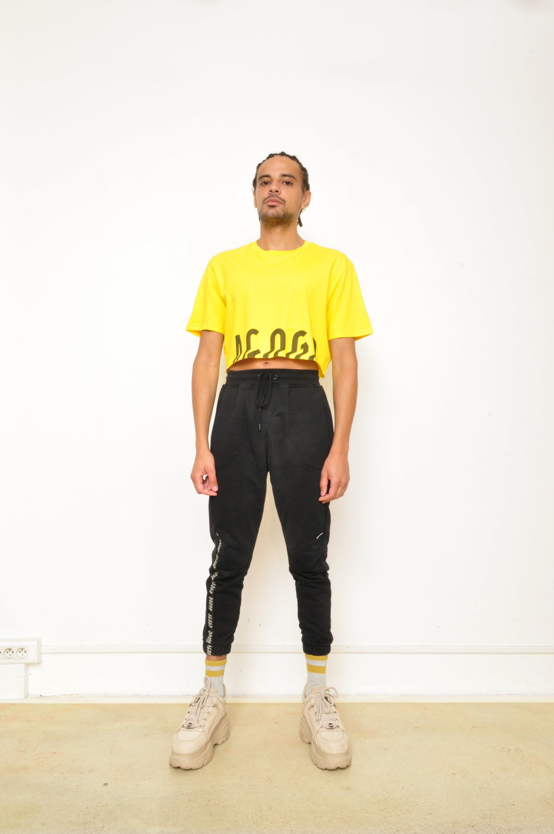 AGOGO • Crop Top Logo