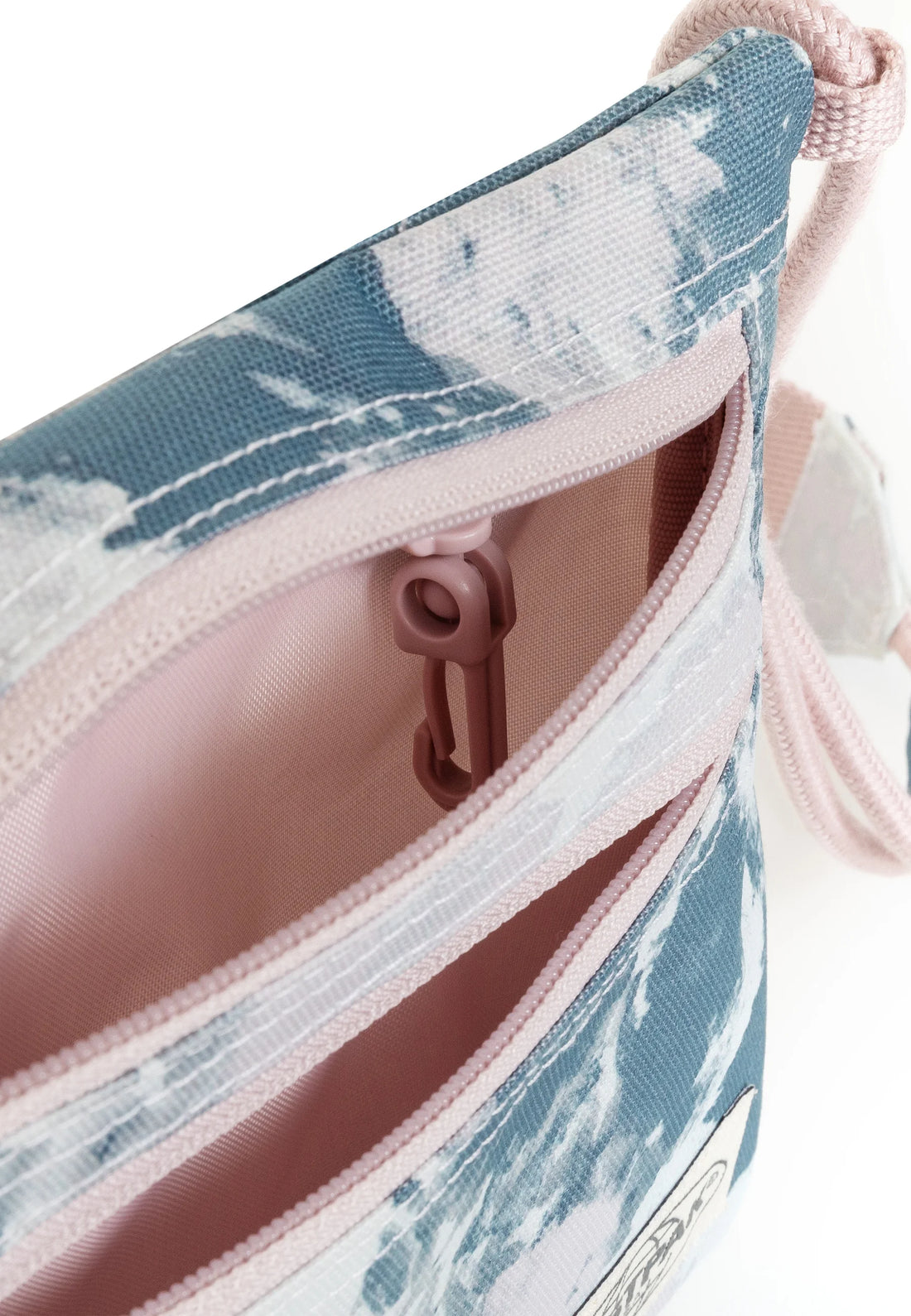 EASTPAK • Banane Crostin