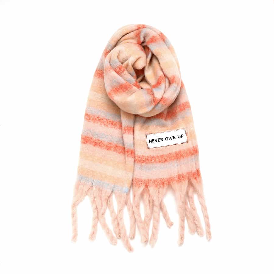 VERB TO DO • Echarpe Maxi Scarf Echarpe NEVER GIVE UP 
