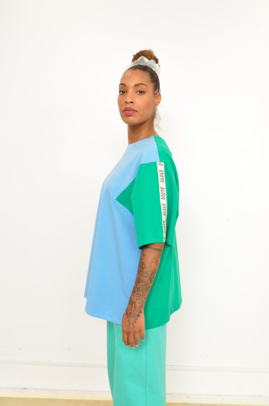 AGOGO • MAGIC TEE Bicolore Réversible Hauts 